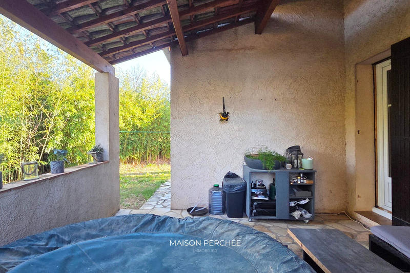 Maison - 102 m² - 4 pièces