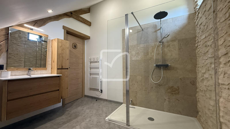 Maison - 164 m² - 10 pièces