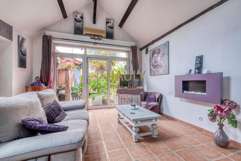 Appartement - 86 m² - 4 pièces