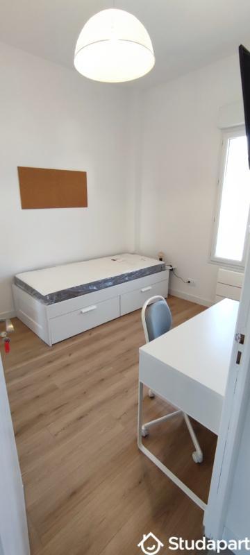 Chambre - 9 m² - 1 pièce