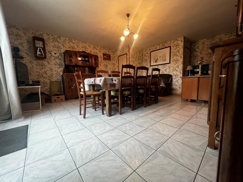 Maison - 86 m² - 5 pièces