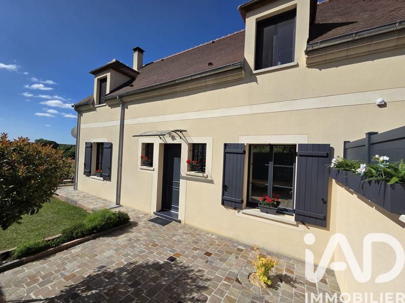 Maison - 128 m² - 7 pièces