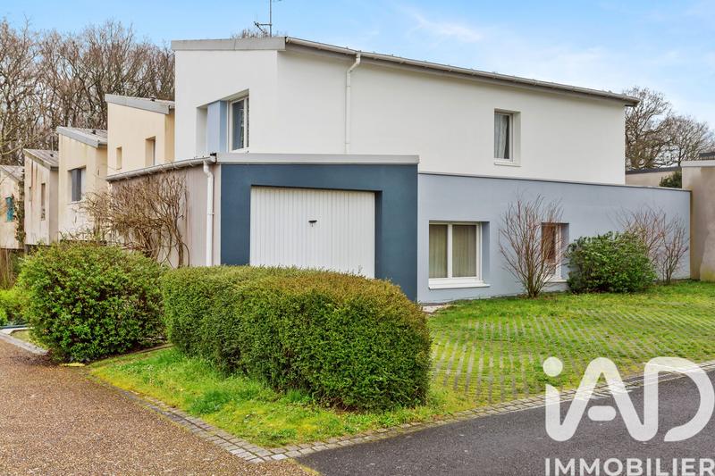 Maison de ville - 113 m² - 6 pièces