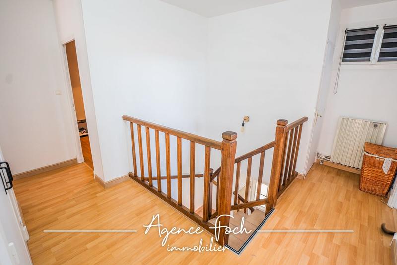 Maison - 138 m² - 6 pièces