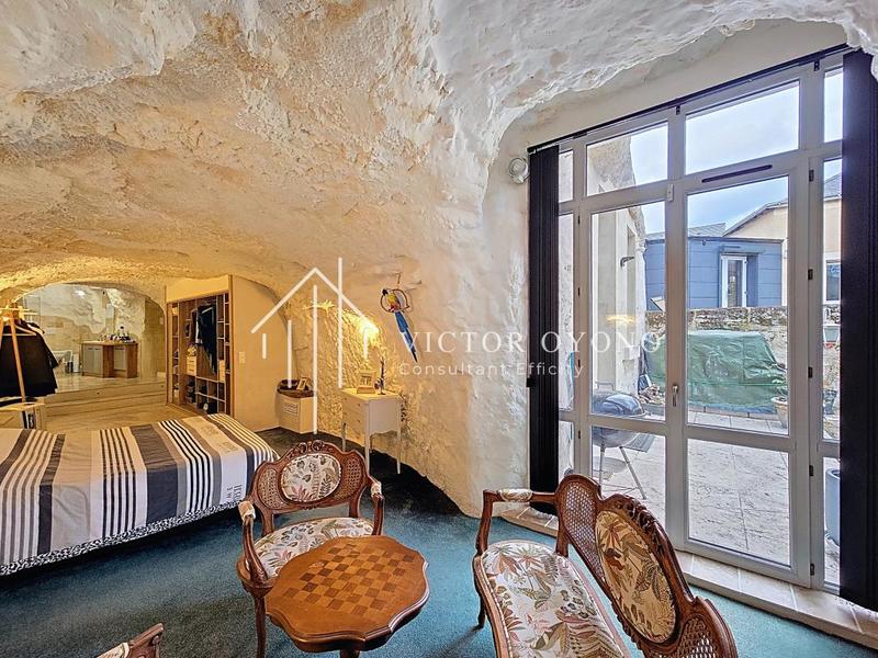 Maison - 208 m² - 6 pièces