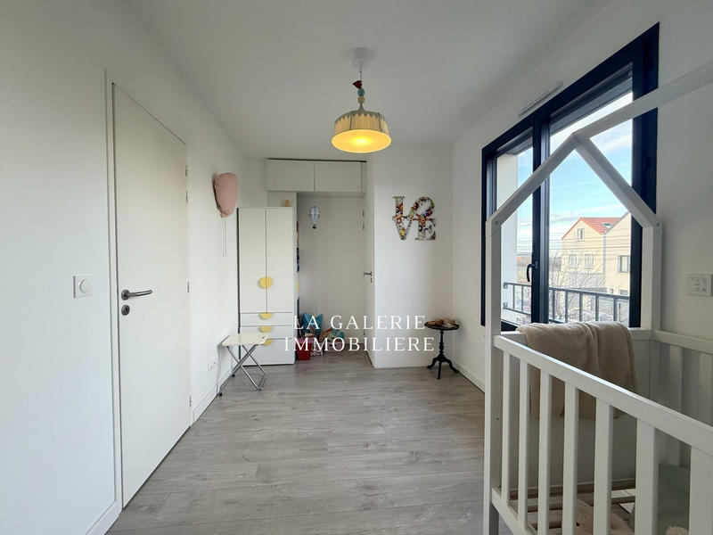 Maison contemporaine - 167 m² - 6 pièces