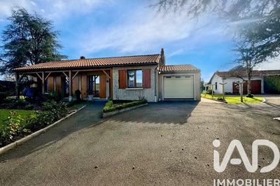 Maison - 100 m² - 5 pièces