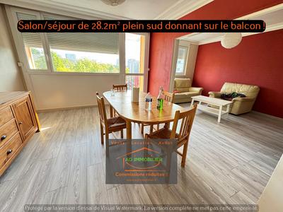 Appartement - 92 m² - 5 pièces