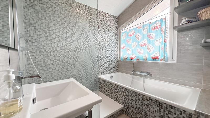 Maison d'architecte - 160 m² - 7 pièces