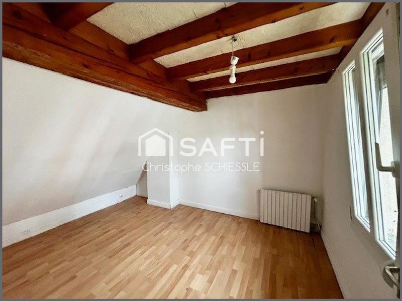 Maison - 104 m² - 6 pièces