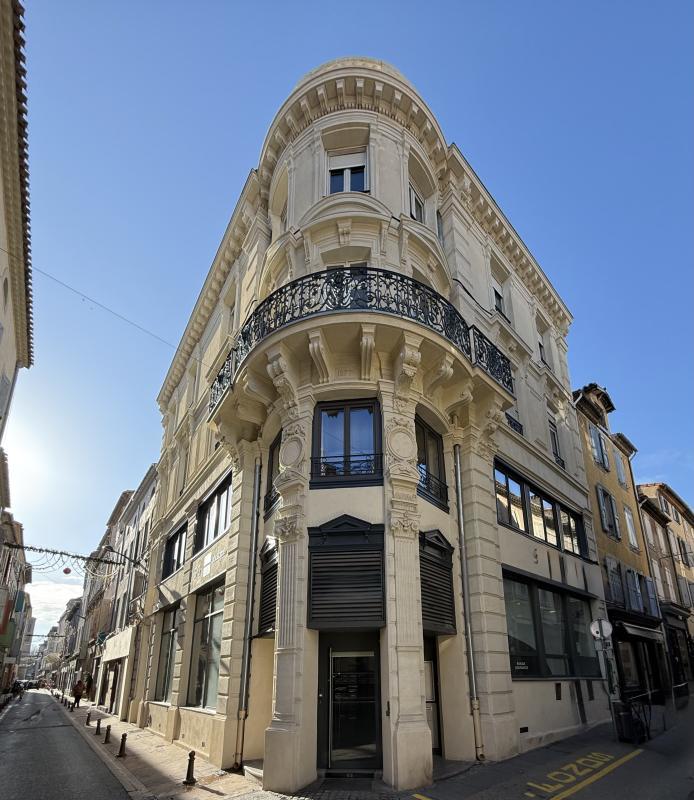 Appartement bourgeois - 200 m² - 6 pièces