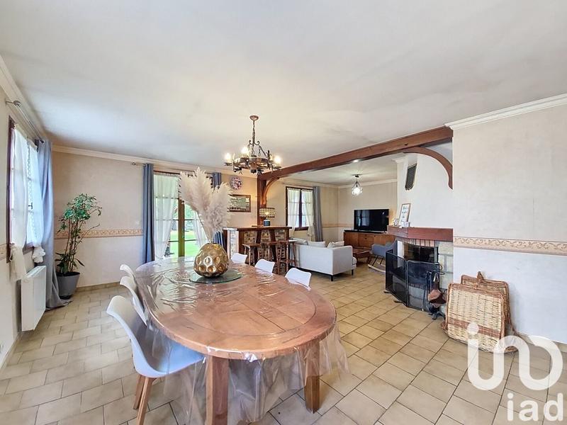 Maison - 140 m² - 6 pièces