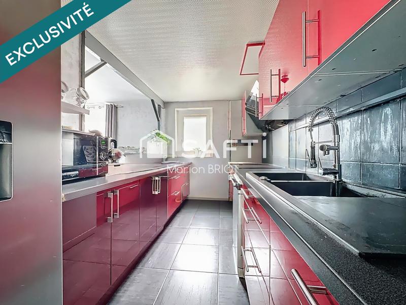 Maison - 97 m² - 6 pièces