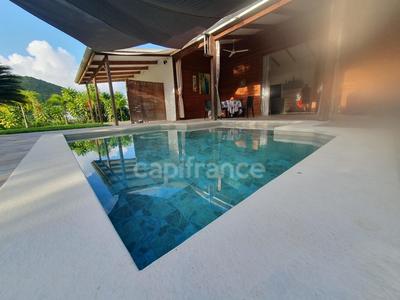 Maison - 168 m² - 6 pièces