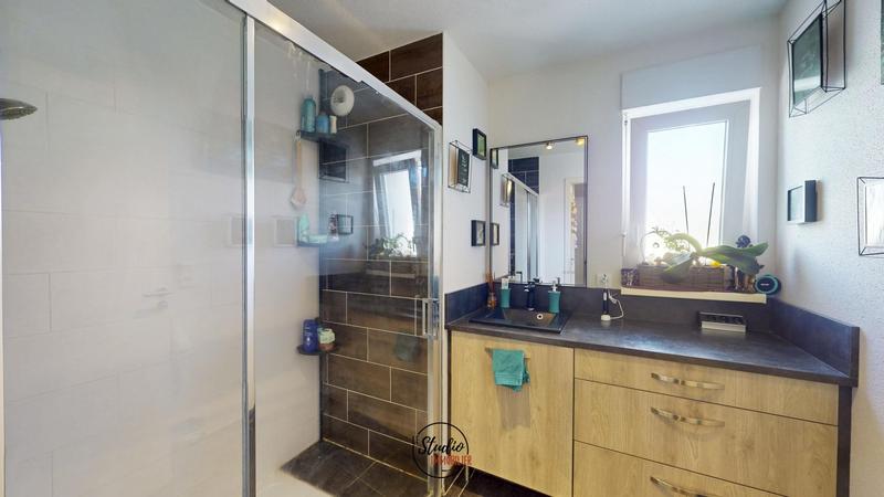 Appartement - 65 m² - 3 pièces