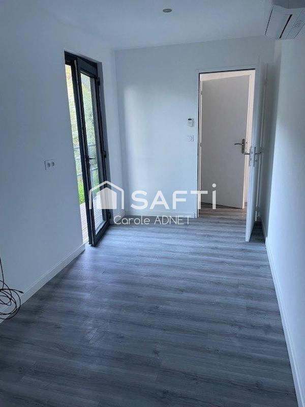 Bureau - 50 m² - 5 pièces