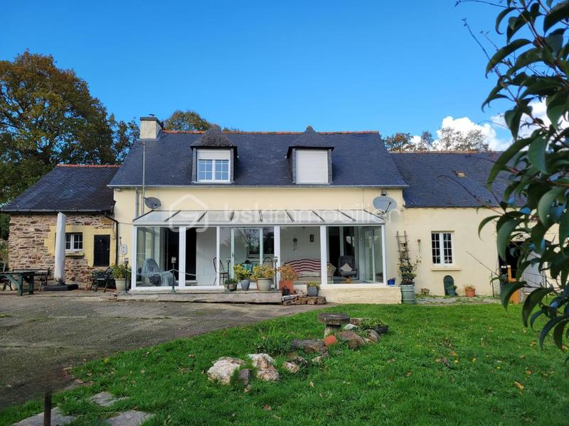 Maison traditionnelle - 127 m² - 5 pièces