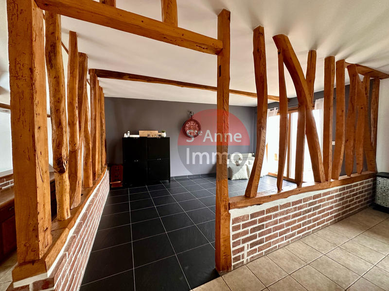 Maison - 211 m² - 8 pièces