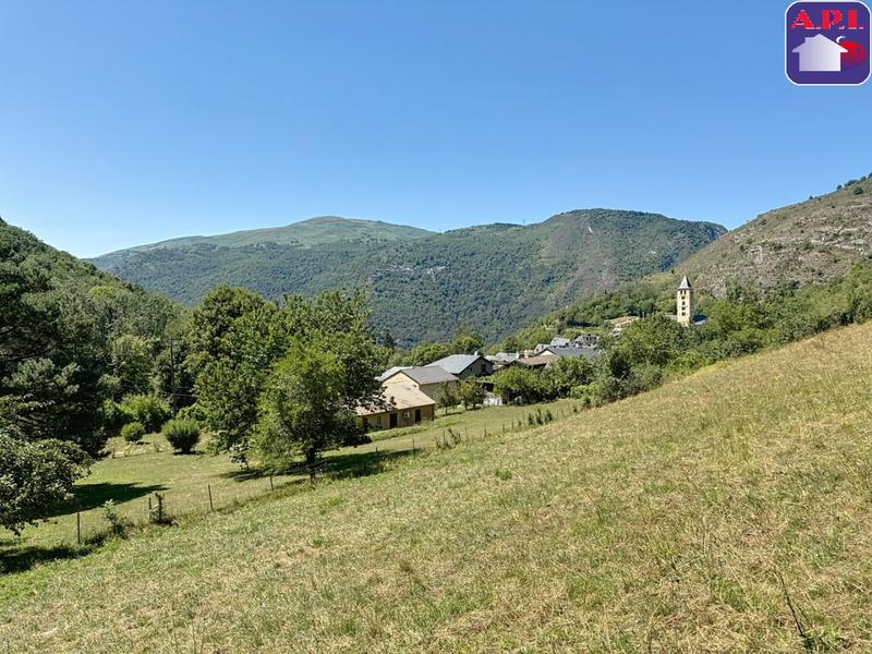 Terrain - 3 374 m²