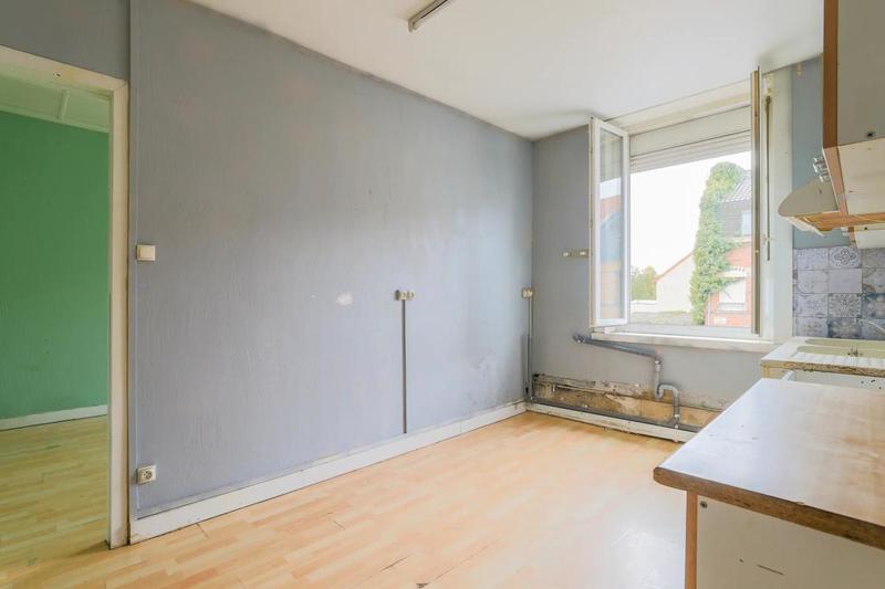 Maison - 200 m² - 15 pièces