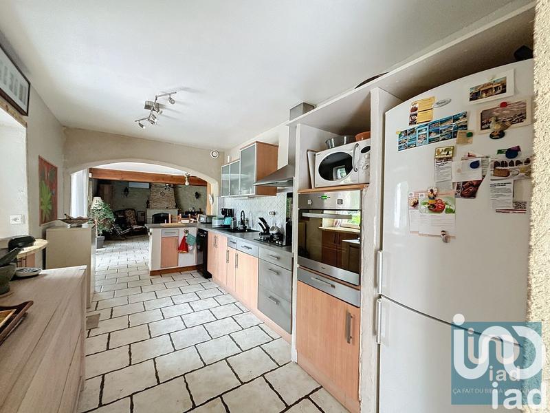 Maison - 223 m² - 8 pièces