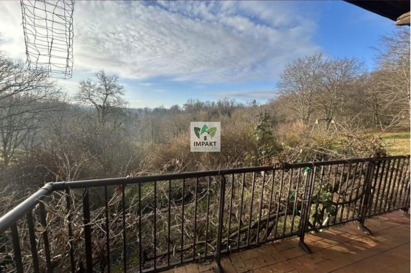 Maison - 110 m² - 6 pièces