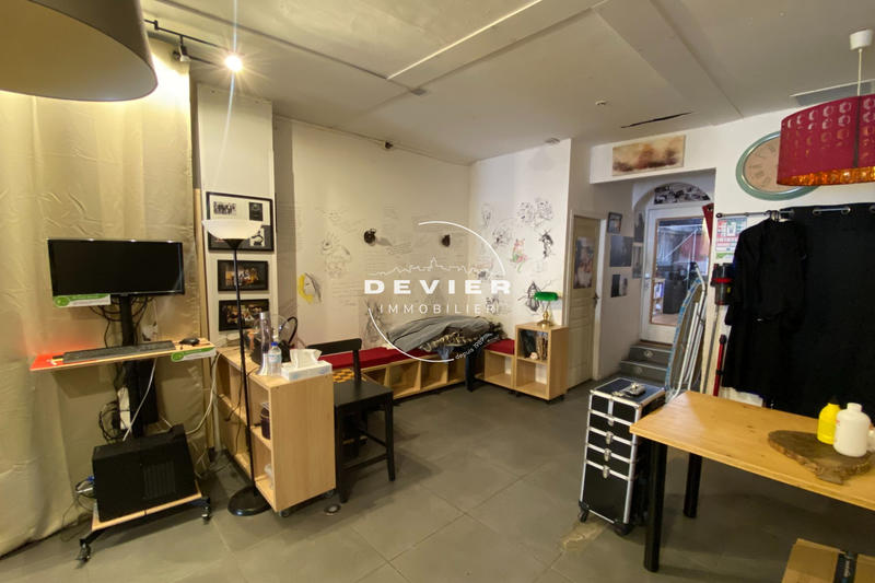 Local commercial - 81 m²