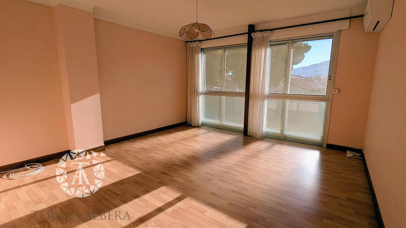 Villa - 152 m² - 6 pièces