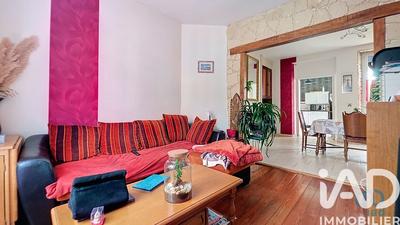 Maison - 89 m² - 5 pièces