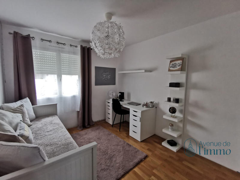 Maison - 161 m² - 7 pièces