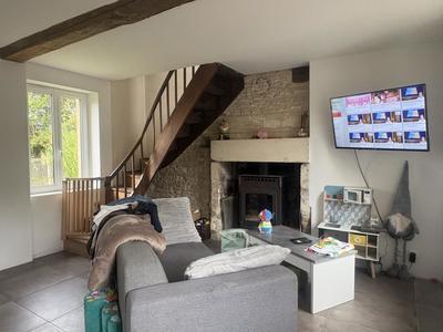 Maison - 92 m² - 4 pièces