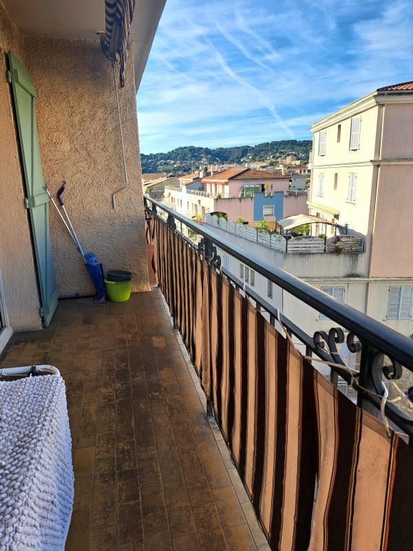 Studio - 28 m² - 1 pièce