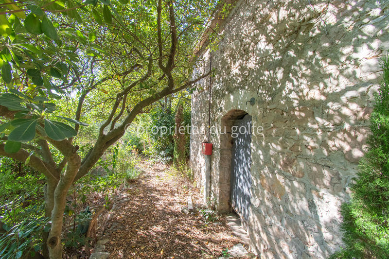 Maison - 99 m² - 5 pièces