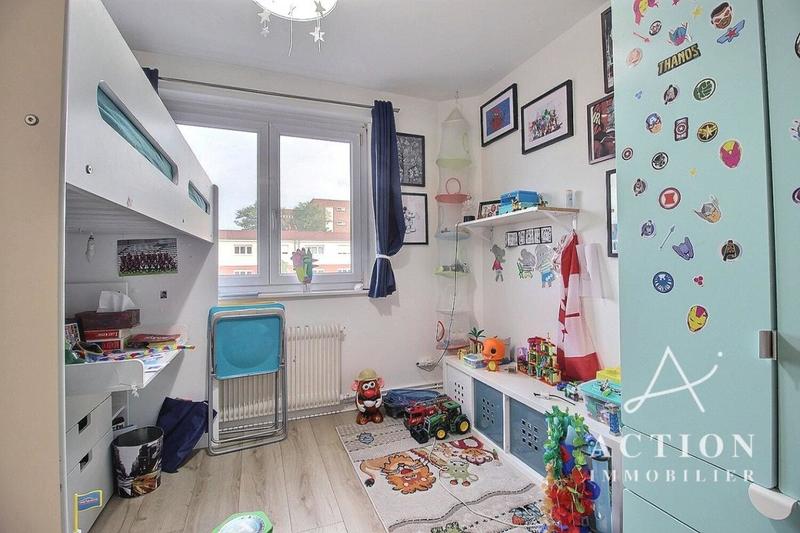 Maison - 97 m² - 4 pièces