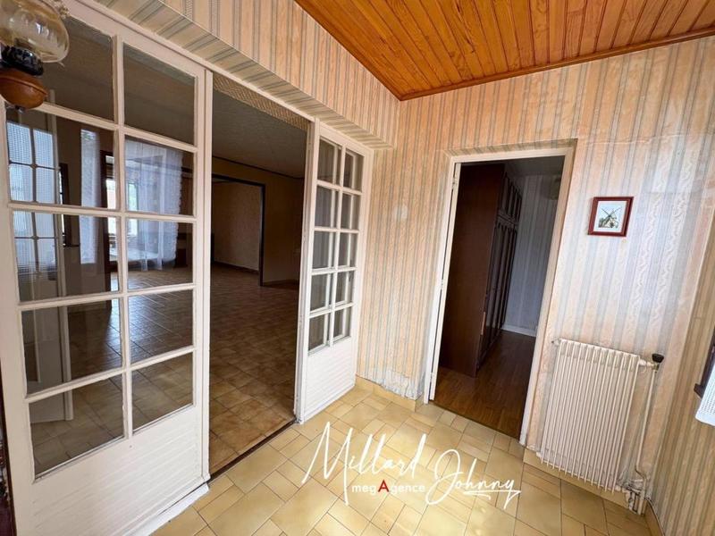 Maison - 104 m² - 4 pièces
