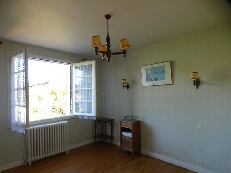 Maison - 80 m² - 5 pièces