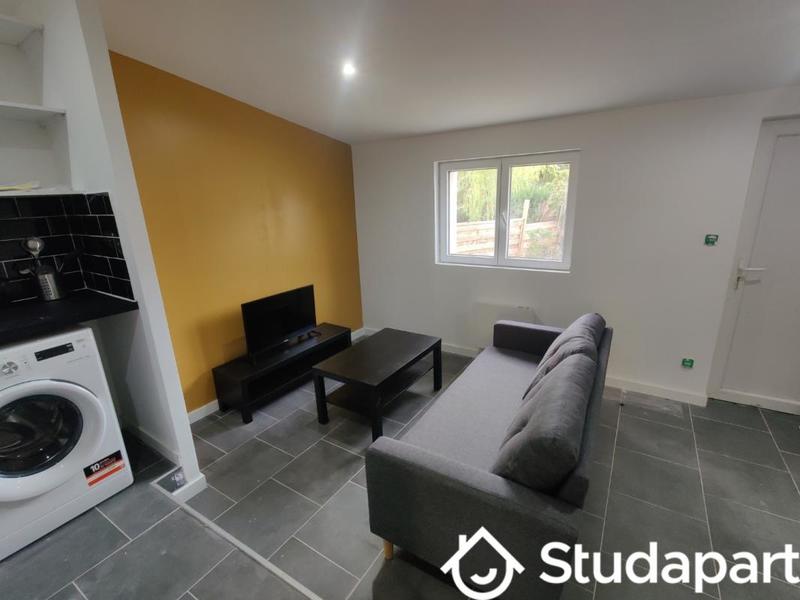 Chambre - 9 m² - 1 pièce