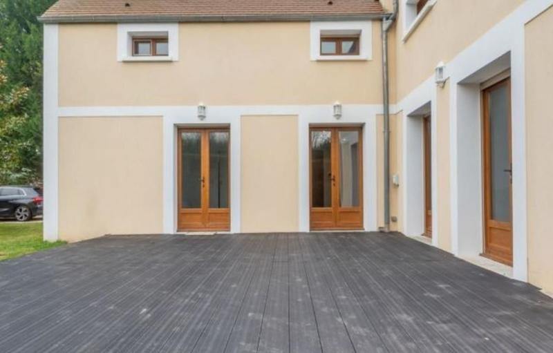 Maison traditionnelle - 212 m² - 6 pièces
