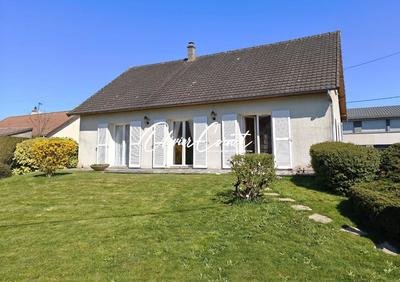Maison - 92 m² - 4 pièces