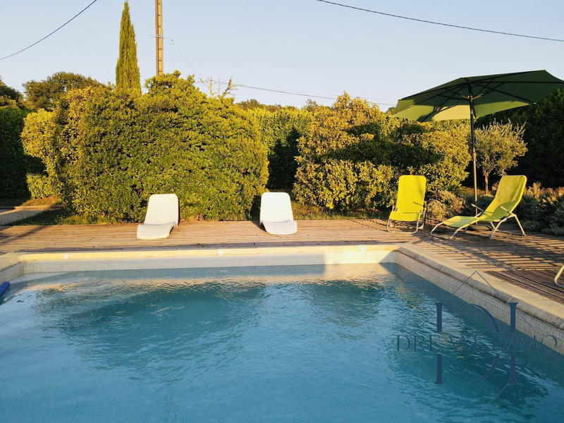 Maison - 166 m² - 4 pièces