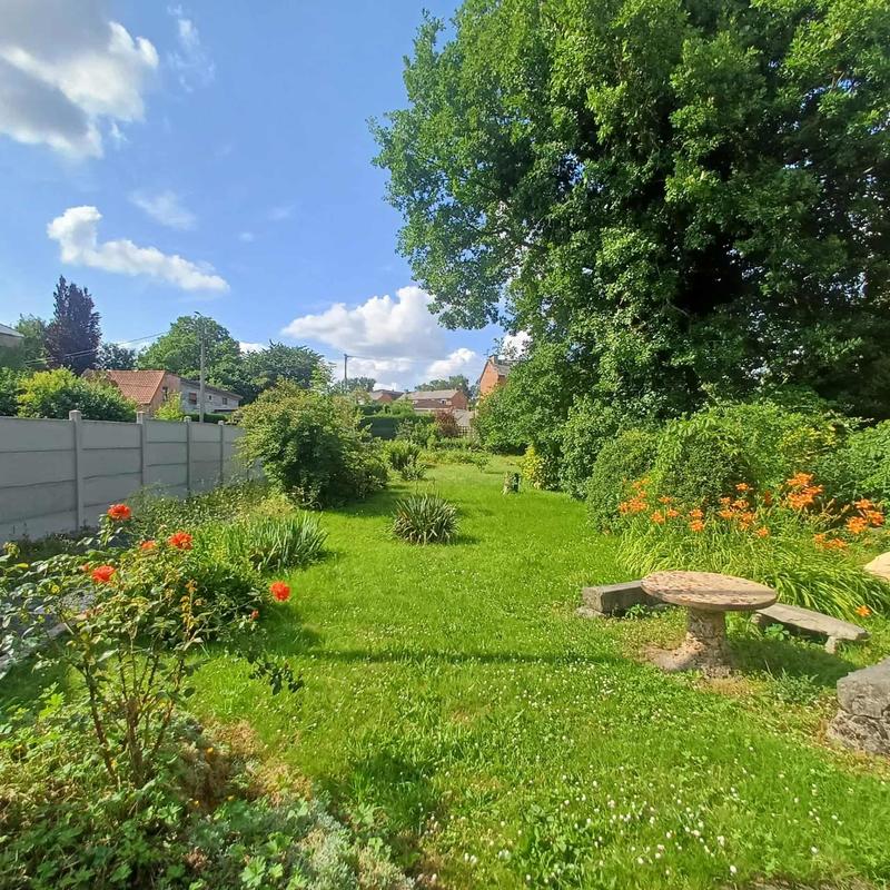 Maison - 96 m² - 5 pièces