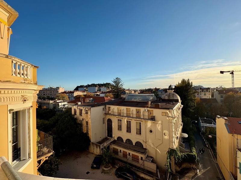 Appartement - 5 pièces