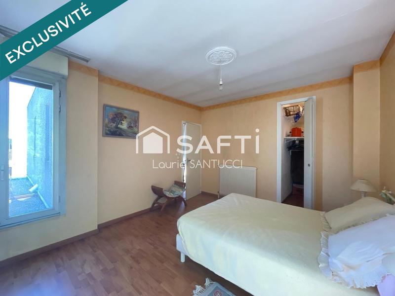 Maison - 180 m² - 6 pièces