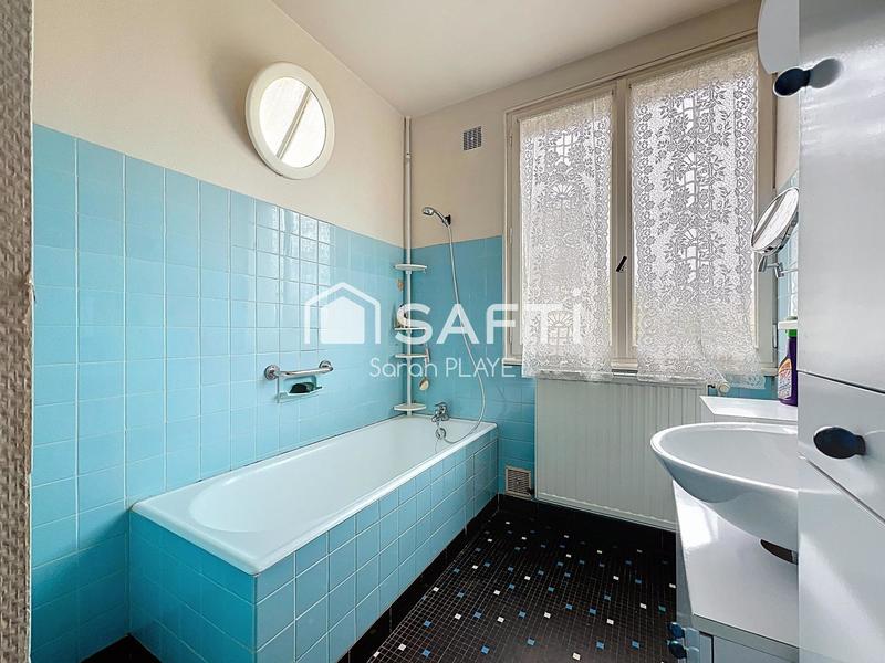 Maison - 121 m² - 6 pièces