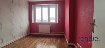 Maison - 106 m² - 5 pièces