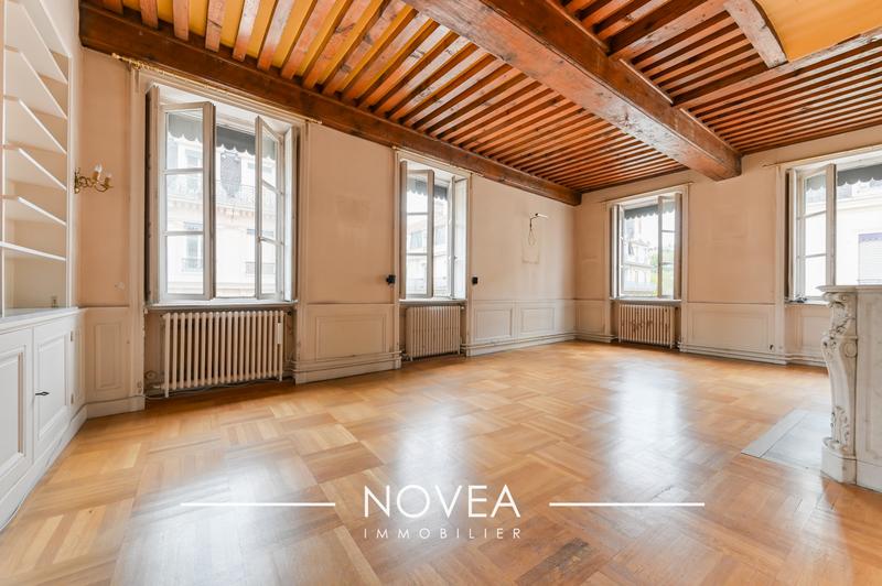 Appartement - 140 m² - 4 pièces