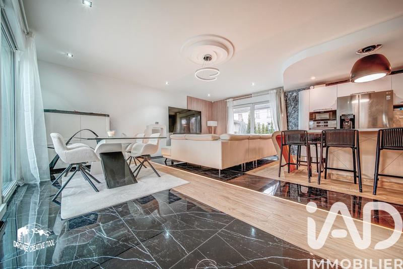 Maison - 122 m² - 6 pièces