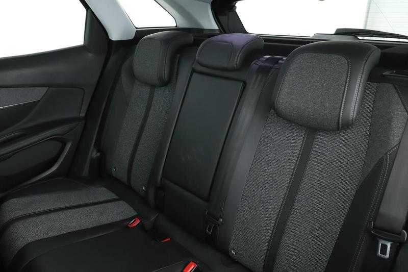 Peugeot 3008 1.2 PureTech Allure Eat6 130 ch