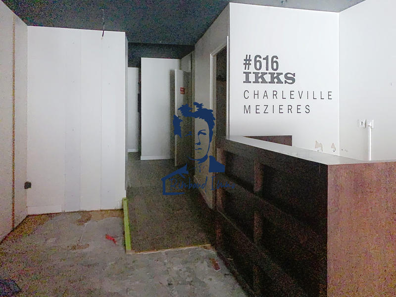 Local d'activités - 80 m² - 2 pièces