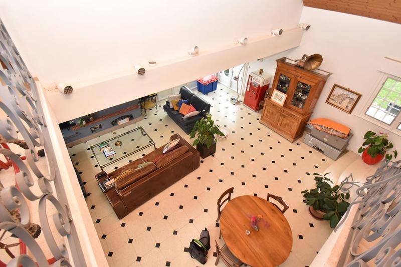 Pavillon - 188 m² - 8 pièces